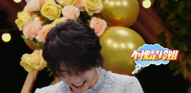 贾玲拿错剧本壁咚钟汉良时,台下掌声不断,钟汉良的反应太现实_嘉宾_戏