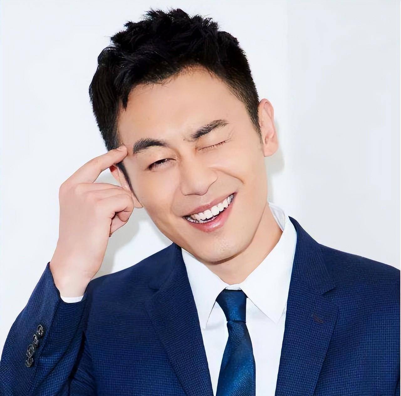 朱亚文结婚9年,低调这么久,原来他老婆还演过这部剧?_生活_剧中_角色