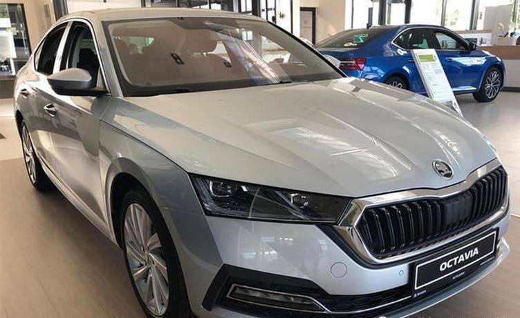 2021款"明锐"曝光,造型鹰牌,内饰有亮点!_搜狐汽车_搜狐网