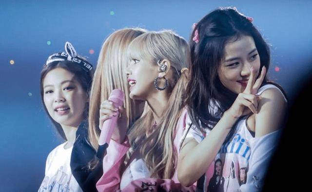 lisa和蔡徐坤的头像相似,被网友说是cp,那么请问这四位呢?