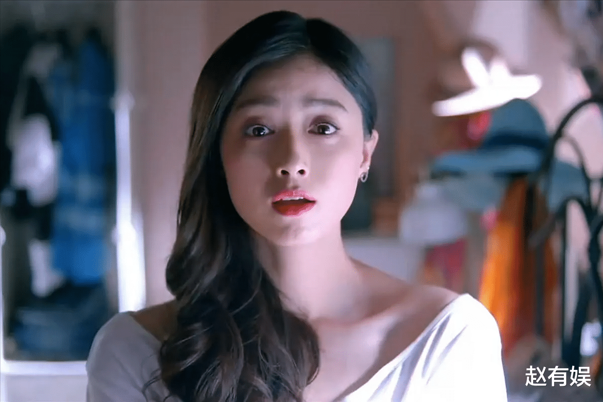 蒋欣庆晒美照庆40岁生日,双眼凹陷双腿纤细,瘦成"纸片人"_乔欣_作品