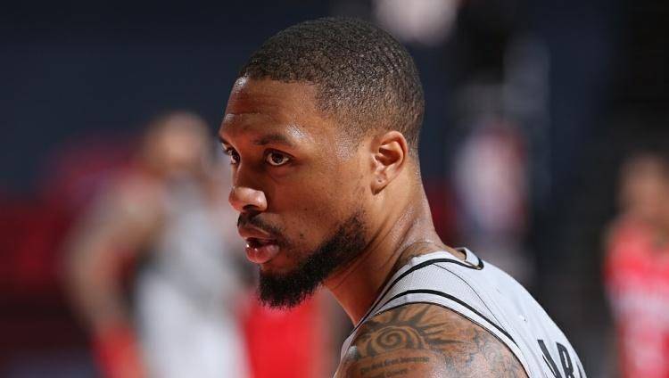 原创            NBA：如今威少与利拉德的区别，就是豪门与弱队的区别(利拉德和威少身高对比)