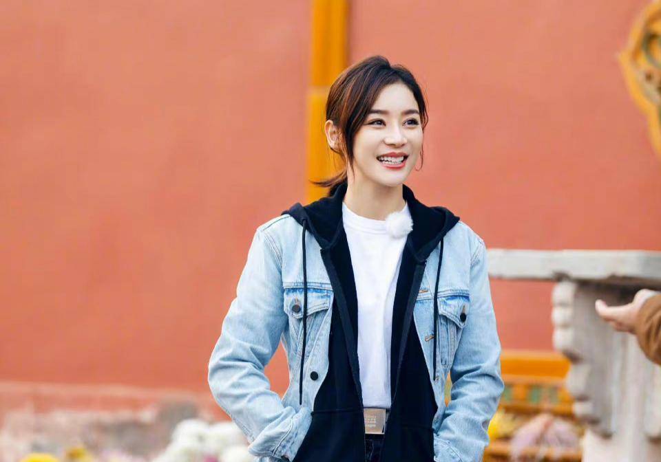 于正:袁姗姗年龄大,颜值低,捧红后与我翻脸,耿耿于怀很多年_作品_杨幂