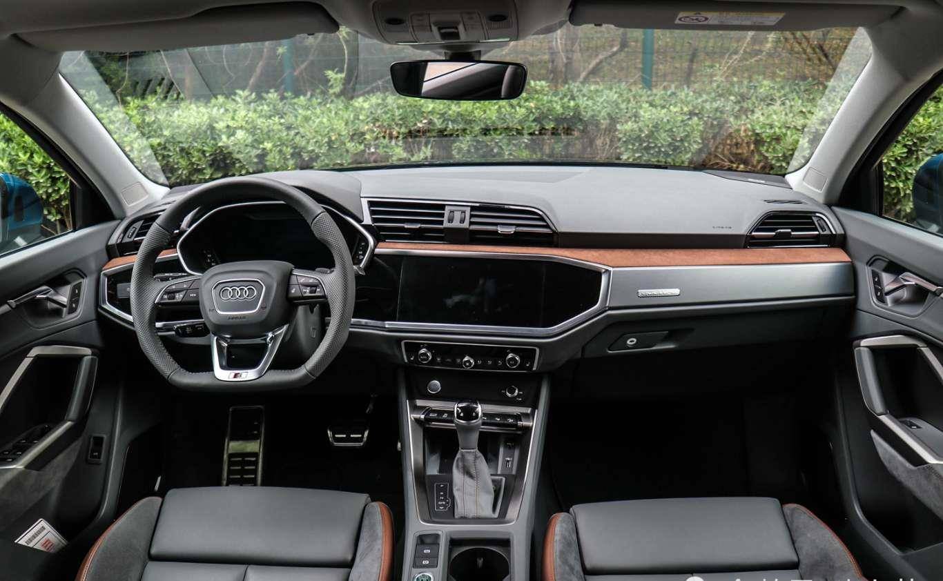 出厂配rs速燃套件,内饰全面进化!2023款"奥迪q3"轿跑版上市!