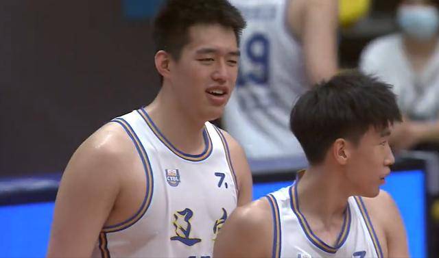 李虎翼17 6够神勇,辽篮挺进4强,半决赛碰强敌恐止步_山西男篮_青年队