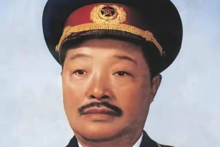 贺龙元帅含冤离世,当幕后凶手被找到后,为何周总理要放过他_李仲公_投降_周恩来