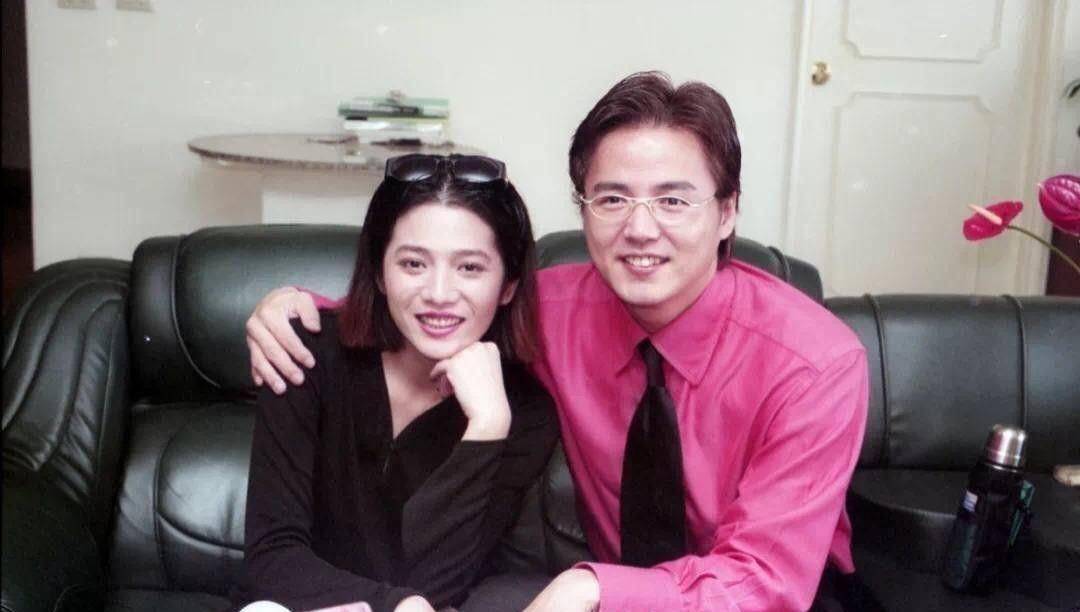 曾经身价百亿的张庭,如今一口气注销九家公司,惹得外界议论纷纷_张婷