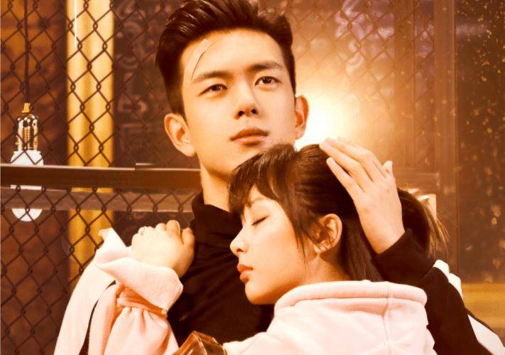 29岁杨紫化身女警,丢弃偶像包袱拍大制作,男主也不是小鲜肉_观众_角色