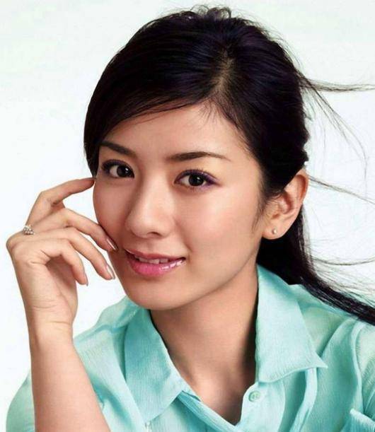 黄奕终于"翻车",一不小心露出真面目?