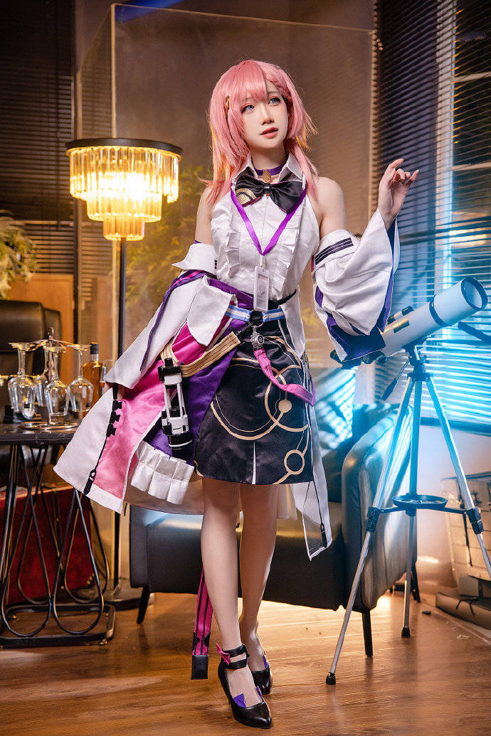 cos:崩坏星穹铁道艾丝妲cosplay正片16p-焖焖碳_伊喵_白嫖_部落