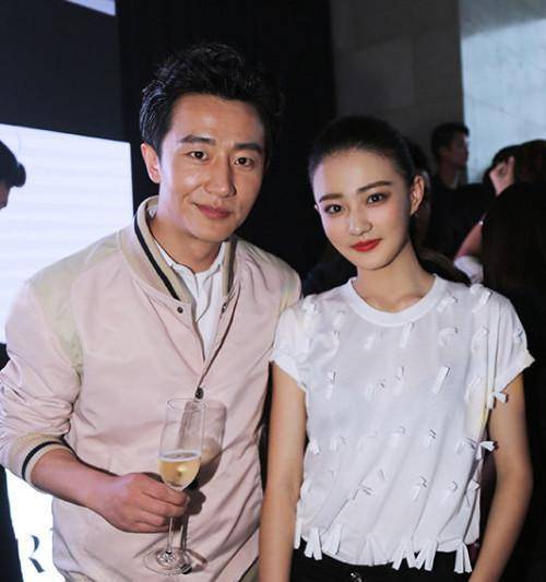 她18岁和孙俪搭档,拒绝了黄轩多次求爱,如今27岁前途无限_徐璐_海上