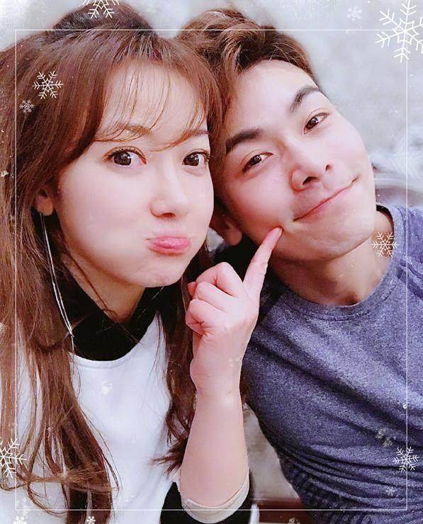 叶璇曾喷陈紫函只能演女二_戴向宇_陆怡璇_前妻
