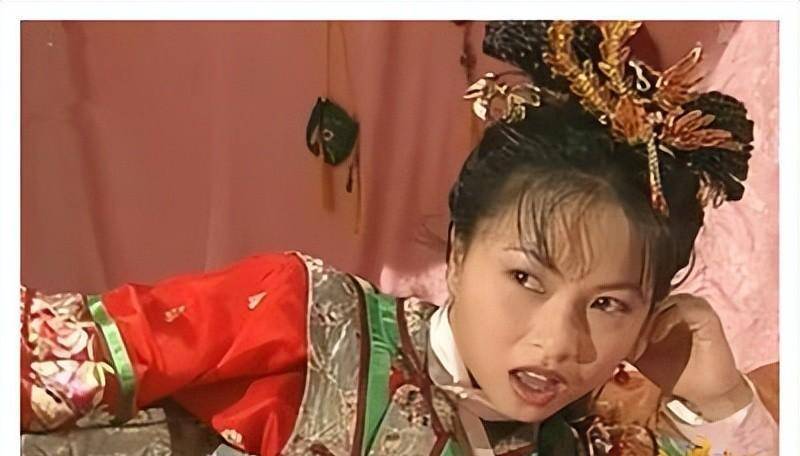 剧中的她,因戏抑郁,与男友相恋20多年至今未婚_刘玉翠_黄日华_因为