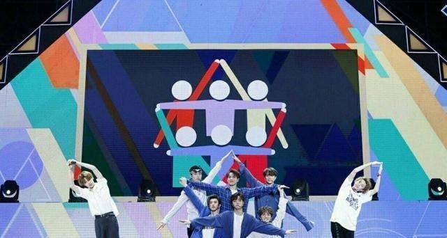 蔡徐坤生日,范丞丞朱正廷等成员录"小团综"送祝福,却引争议?