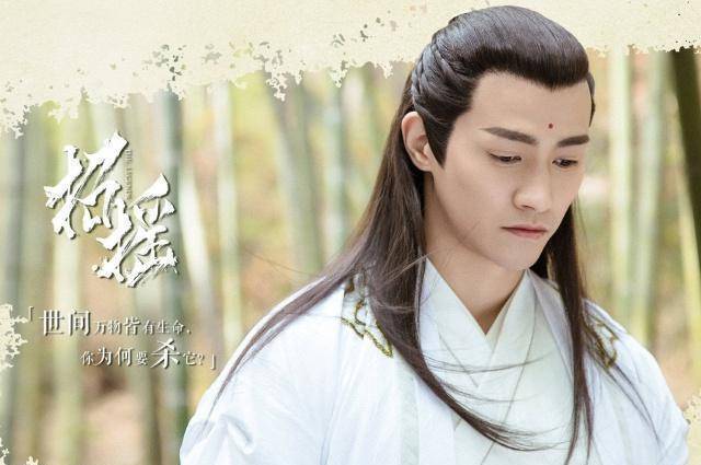 演技,颜值都是无容置疑的,不知道能不能称得上大家口中的古装男神?