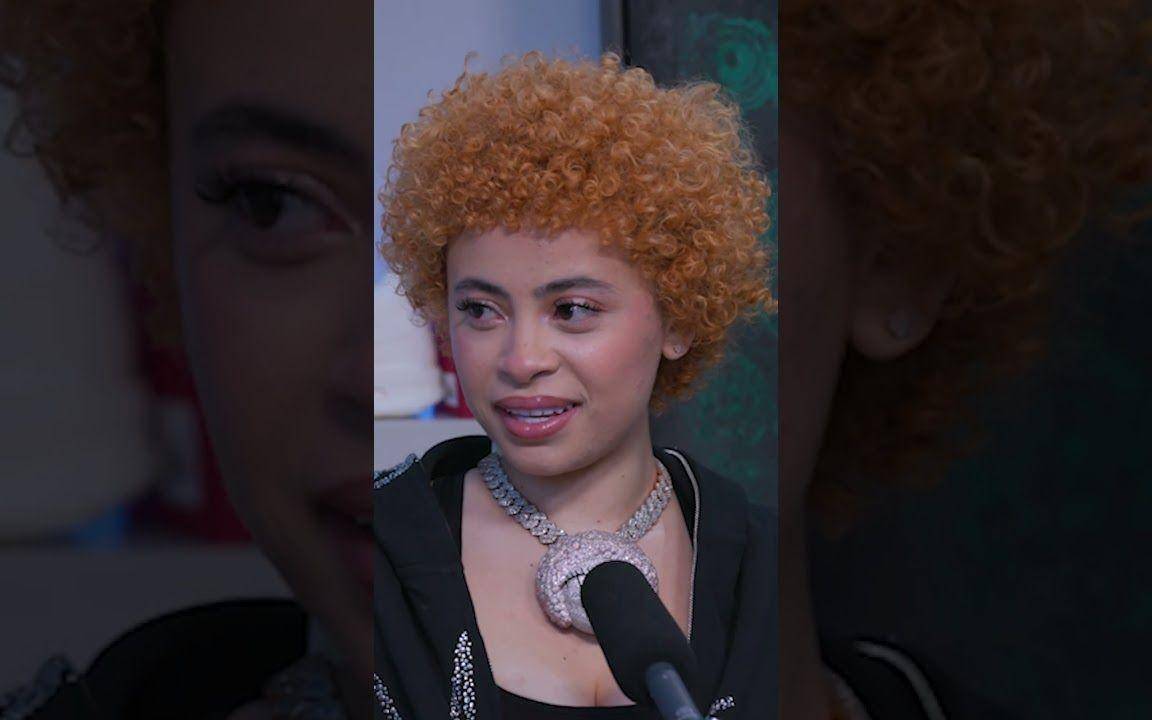 她外型酷似"凤姐",这位被麻辣鸡霉霉热捧的新人,到底有何本事_ice