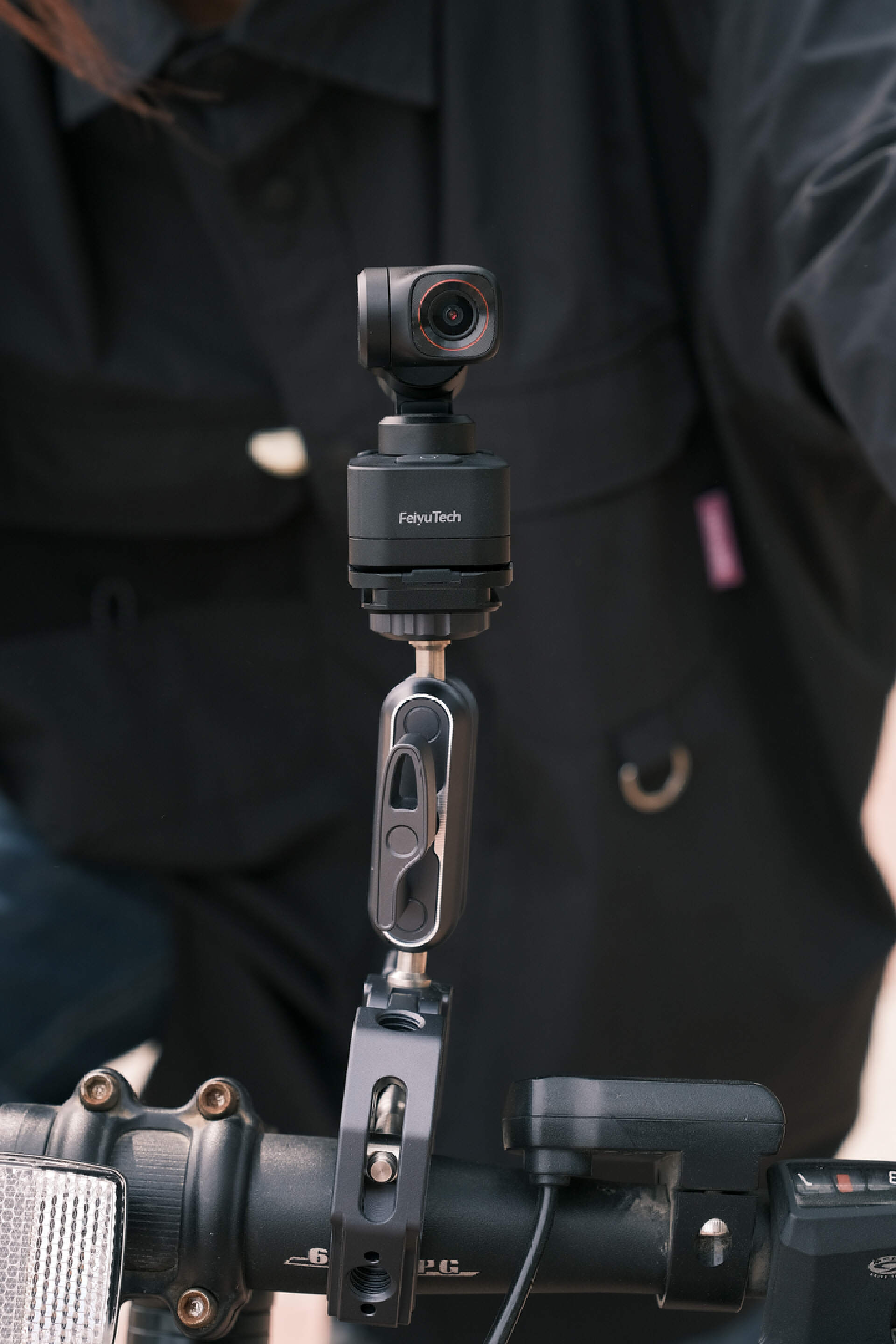 这样的可拆分运动相机你见过吗？飞宇pocket3测评，形态随心而变