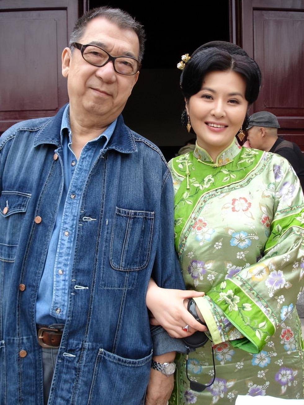 著名导演郭宝昌:与第三任妻子相依为命,儿子回国定居让他泪目_郭榕