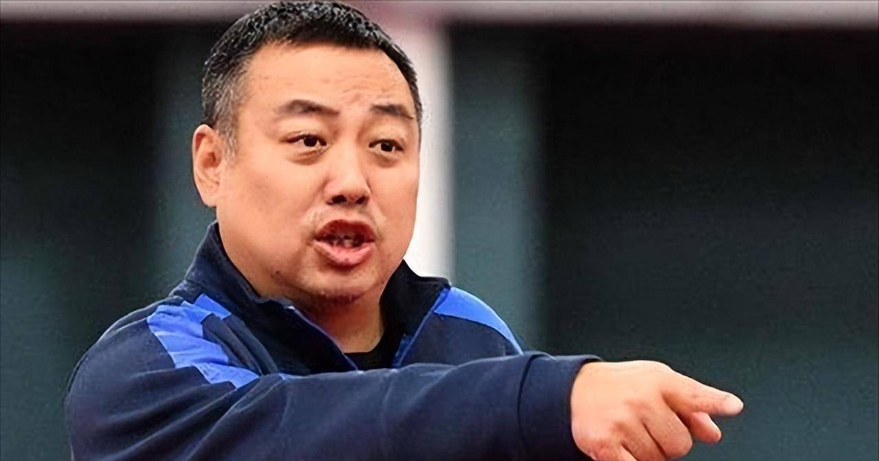 2017年,国乒总教练刘国梁被降级当组长,因不愿从政卸任总教练_乒乓球