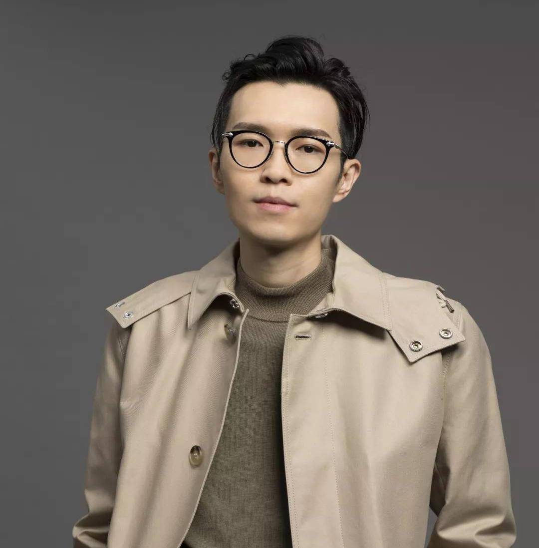 方大同曝出恋情后又被否认,网友们关心的却是:他与薛凯琪可惜了_互动