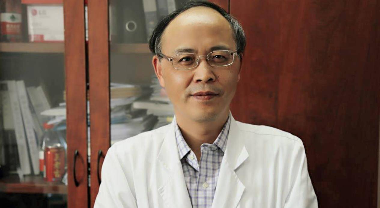 上海33岁女博士赴美抗癌,花光积蓄以为得救,回国后崩溃_闫宏微_吴载斌