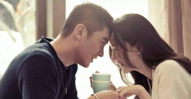 结婚六年依然热恋,杜江霍思燕在线撒糖,好的爱情会把人宠成公主_节目