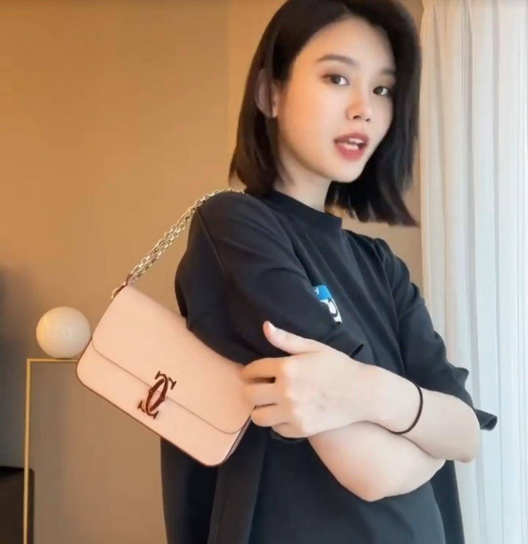 奚梦瑶孕期为洗头直接剪短发,自曝没化妆不敢露脸_视频_头发_感觉