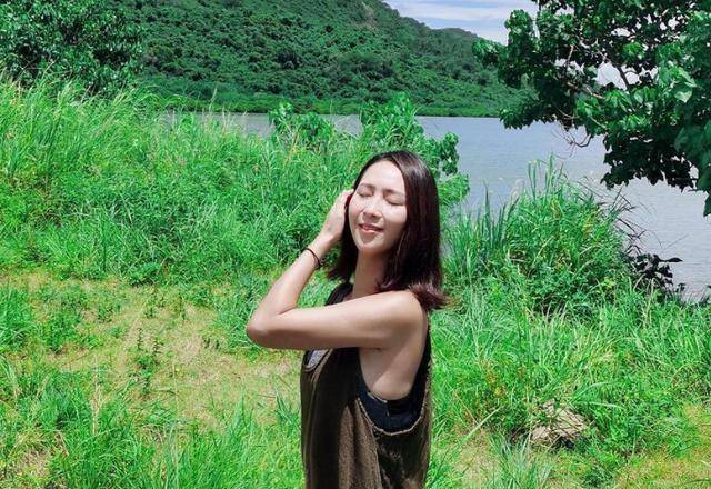 紧急到医院缝了4针后,吴嘉仪因为担心破相影响荧幕前的工作,而整整哭