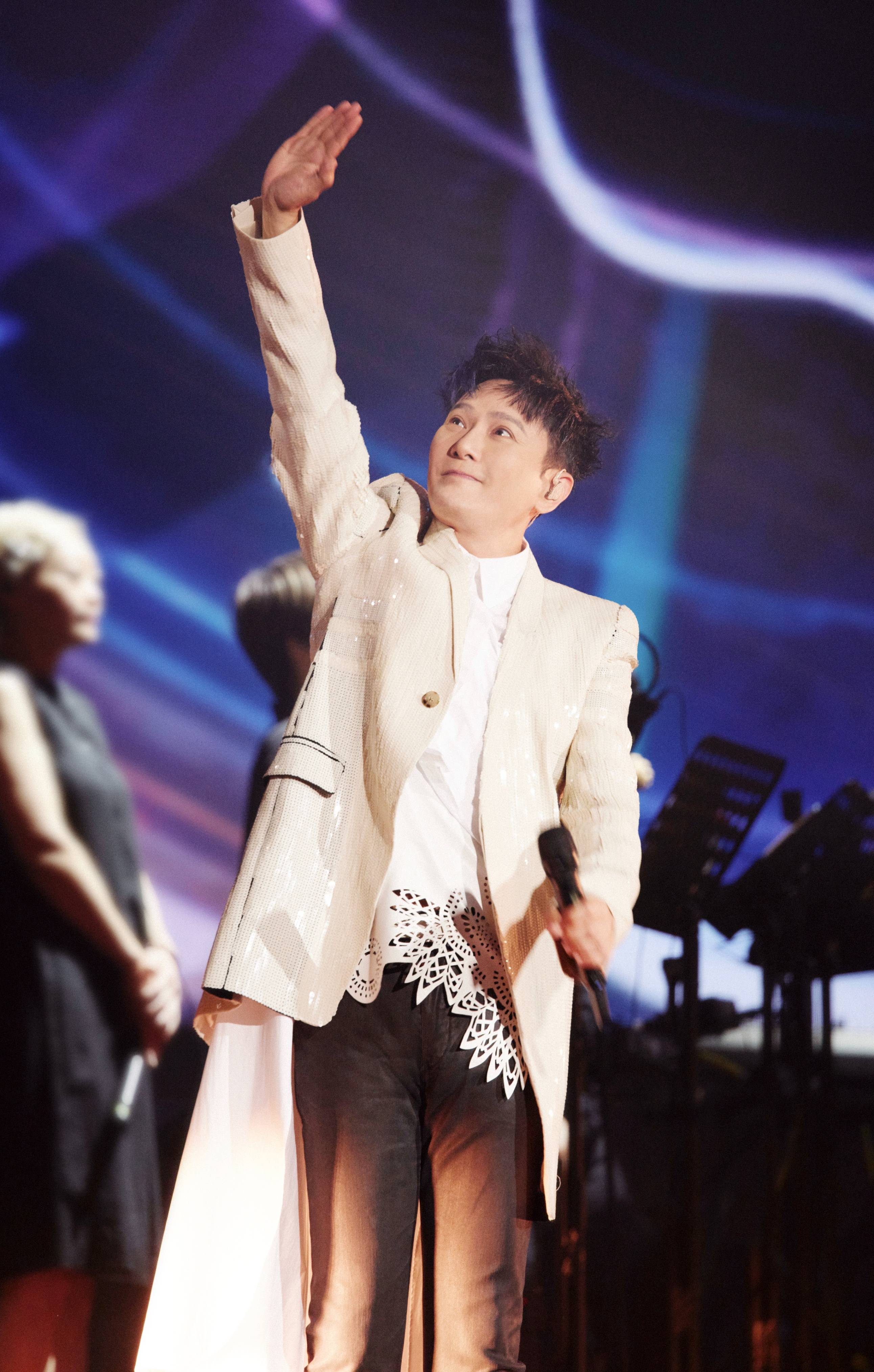 张信哲未来式2.