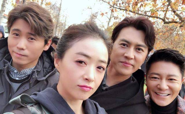 靳东新剧接档《安家》很惊喜,更惊喜男二号竟是"翟云霄"李宗翰_孙俪