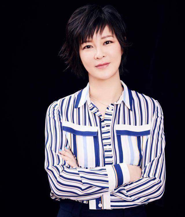 陆柯燃晋级其实都有伏笔,可惜大家心思单纯都看不出_刘雨昕_节目_中性