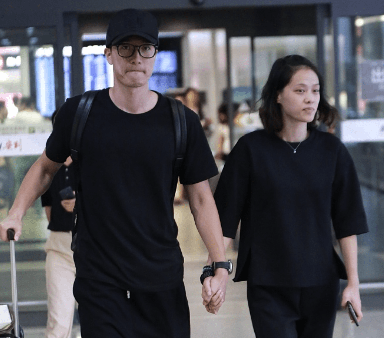 希望刘翔跟吴莎的感情能长久稳定,同时也期待夫妻俩尽早传出好消息,生