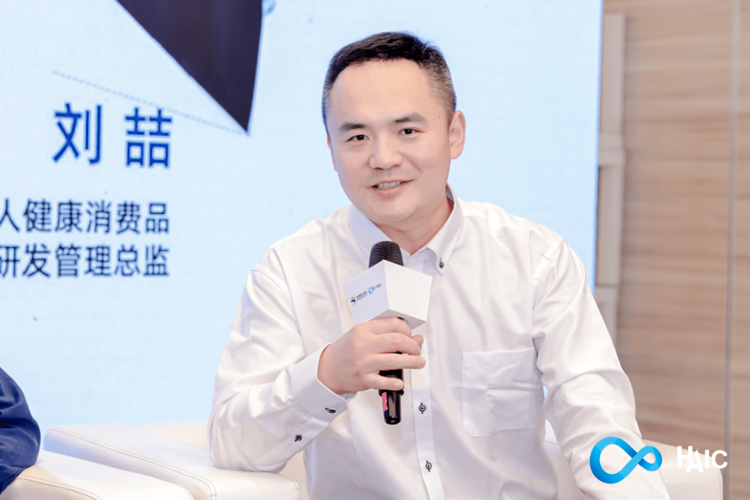 此前,华熙生物首席科学家,副总经理郭学平也告诉青眼,"原料是驱动护肤