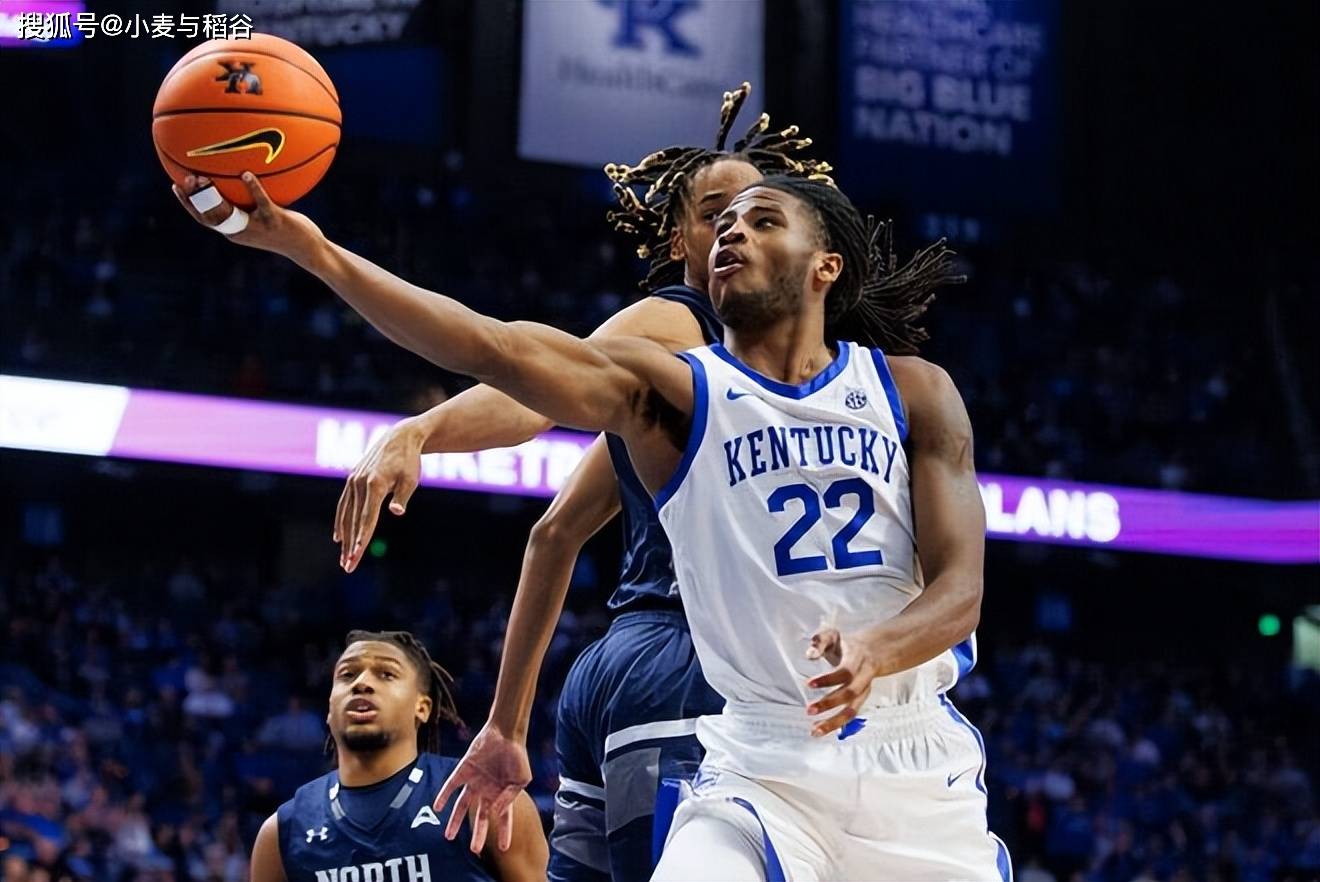 就是此前效力于肯塔基大学的大一后场新星卡森-华莱士(cason wallace)