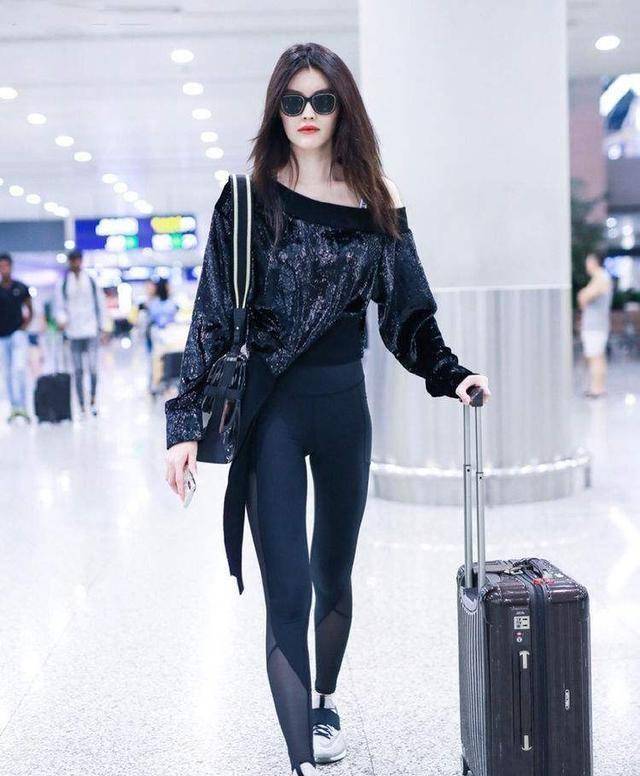 今年流行的"瑜伽裤"才是最火的,时尚又百搭!_运动_风格_李溪芮