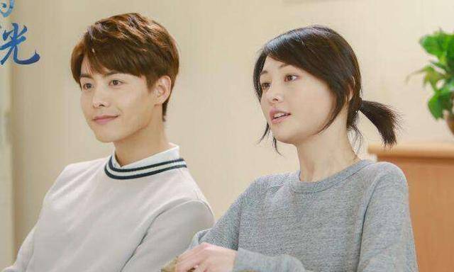 鞠婧祎炎亚纶新剧上线,却与两大人气小花撞档,网友:要凉凉了_组合