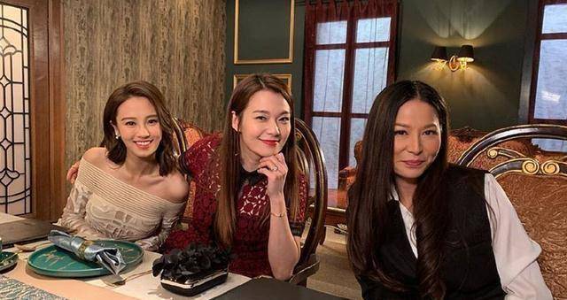 "长脚蟹"吕慧仪的"醒悟",让多少女星感到羞愧?_角色_熊若水_媒体