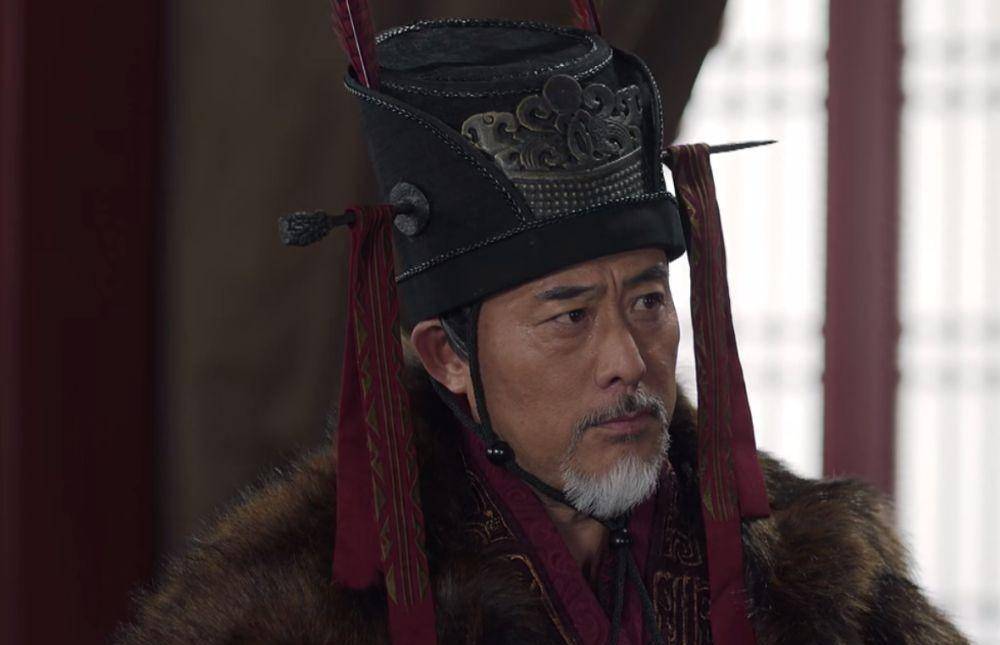 后来赵悼襄王之子幽缪王赵迁即位,他本是歌坊倡姬之子,平日就行为不端
