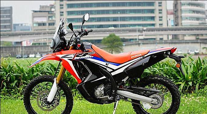 最强的250拉力车,人称小号"本田非双",270mm离地间隙_搜狐汽车_搜狐网