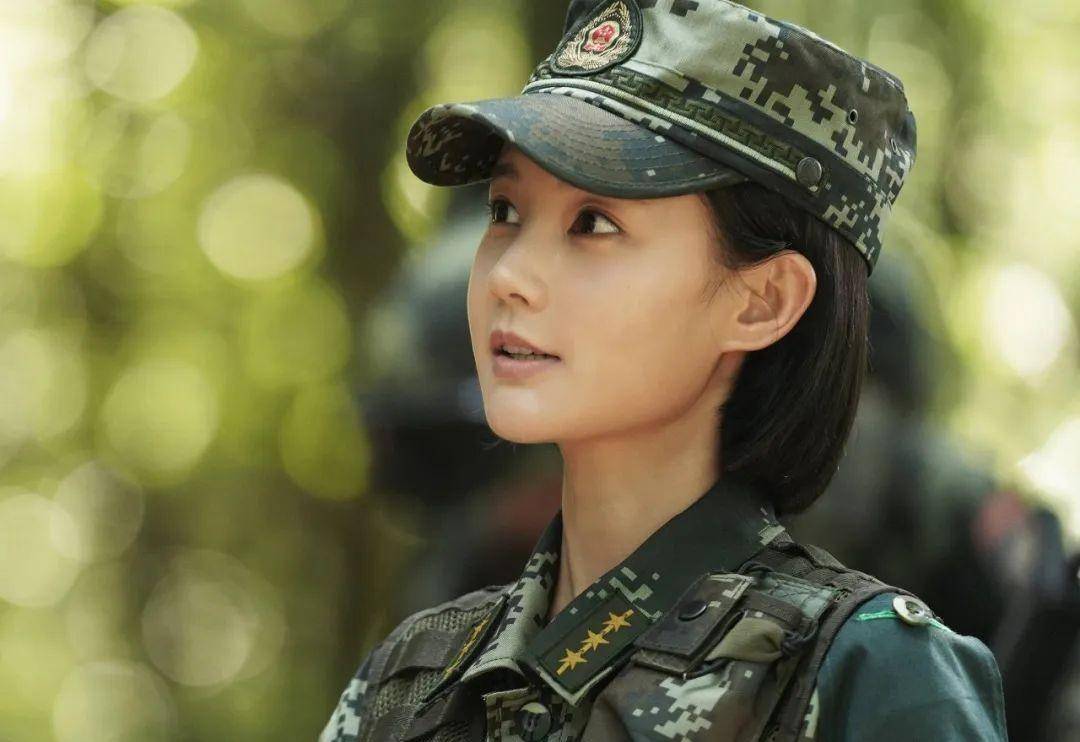 有颜值没演技,《特战荣耀》因三个女性角色,丢分不少_艾千雪_李一桐