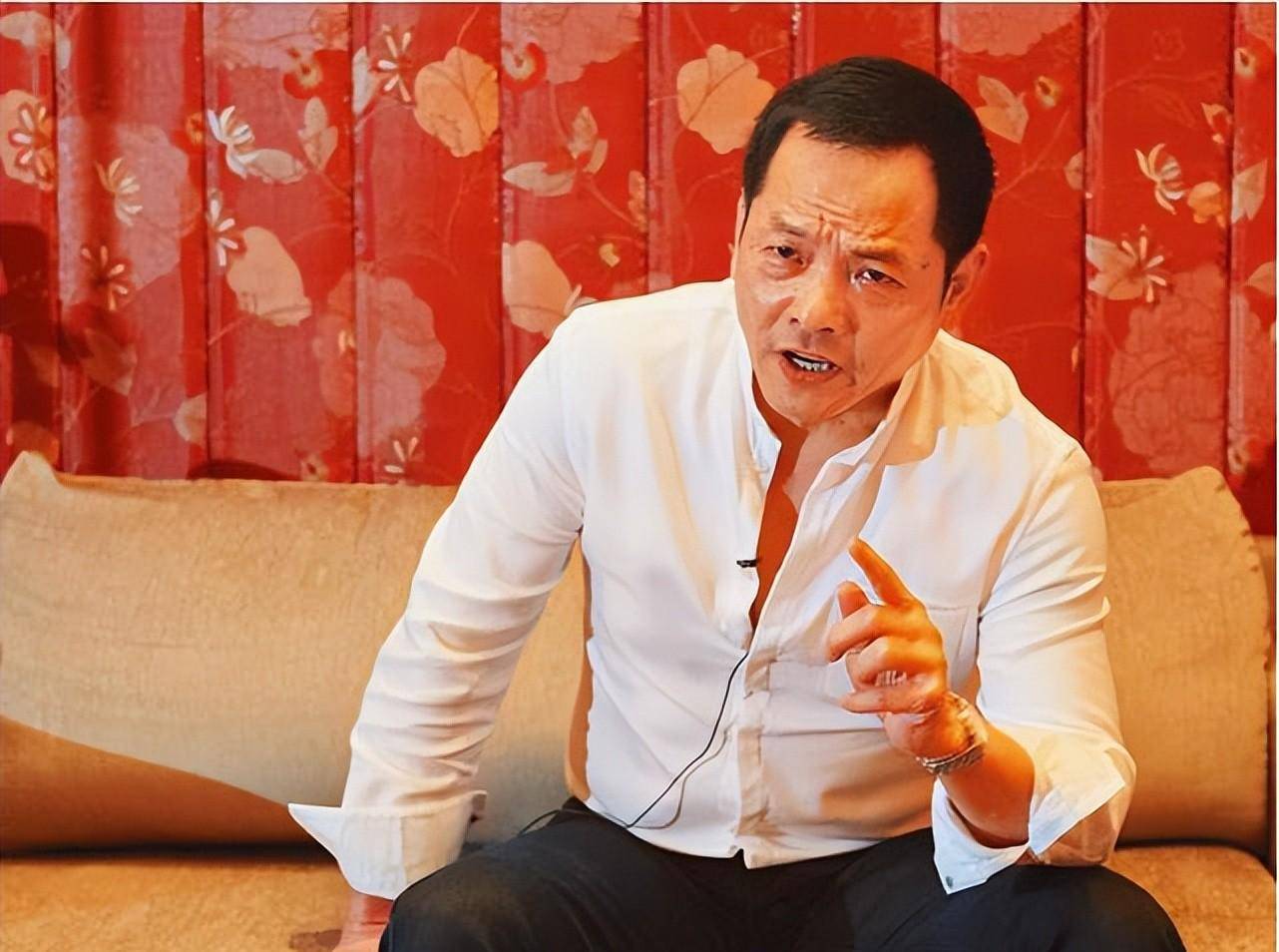 澳门教父尹国驹,曾令人闻风丧胆今改邪归正:弘扬忠义做正直的人_黄牛