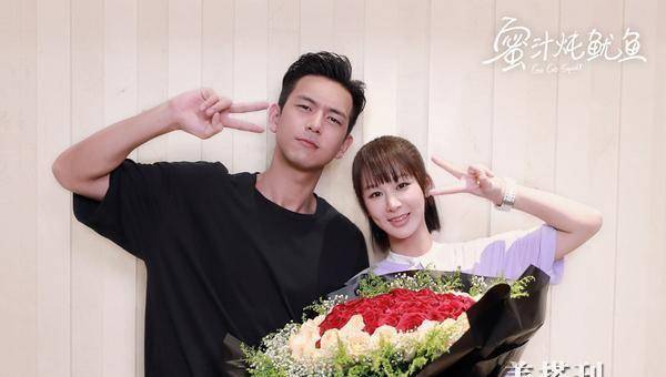 李现在剧中饰演秦明的兄弟兼同事林涛虽说不是主角却是个不课缺少的