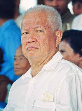 老年时却面貌大变,令人生厌_西哈努克_国王_波尔布特