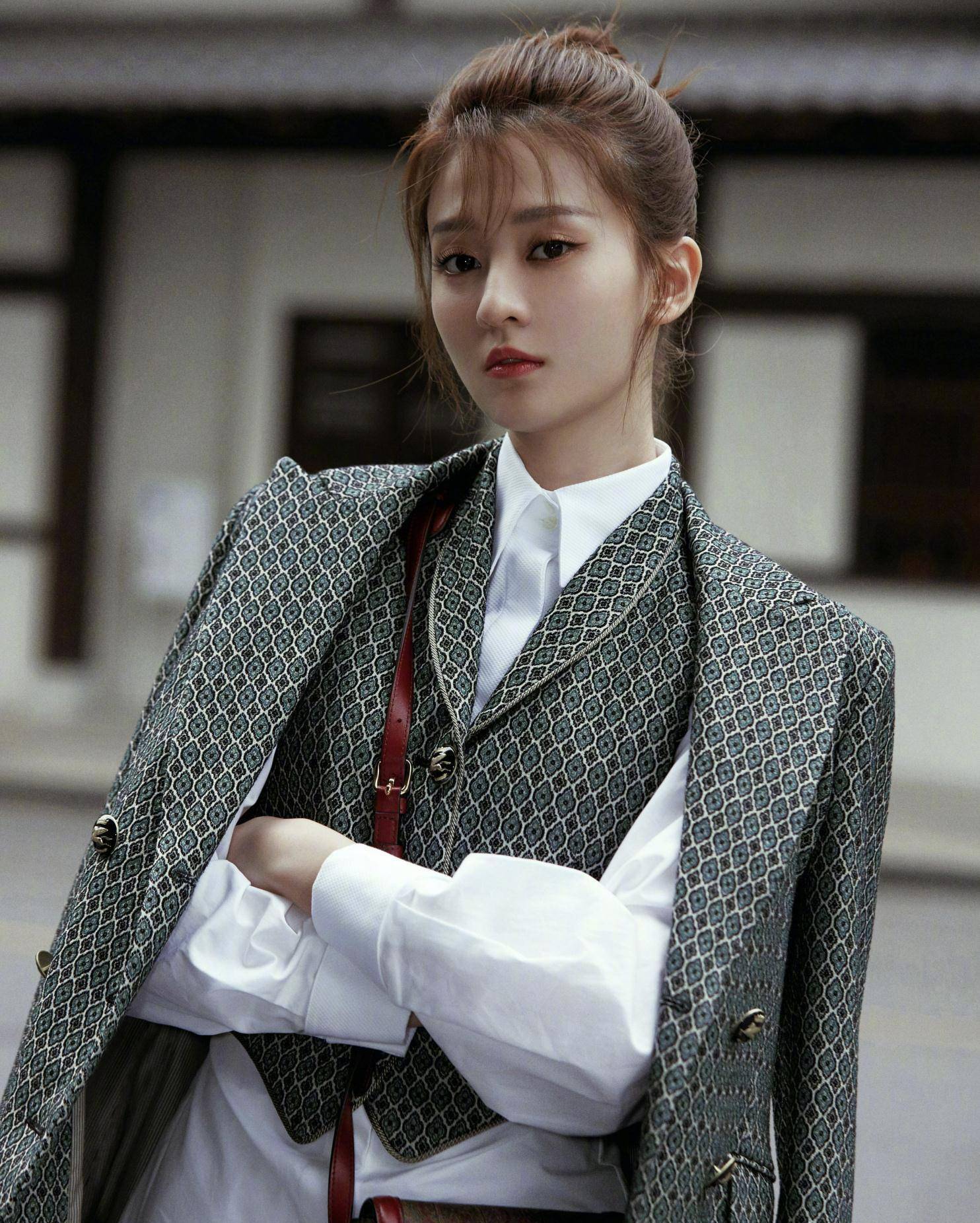 乔欣,原来乖乖女"关关"现实生活中反差如此之大_小时候_初中_性格