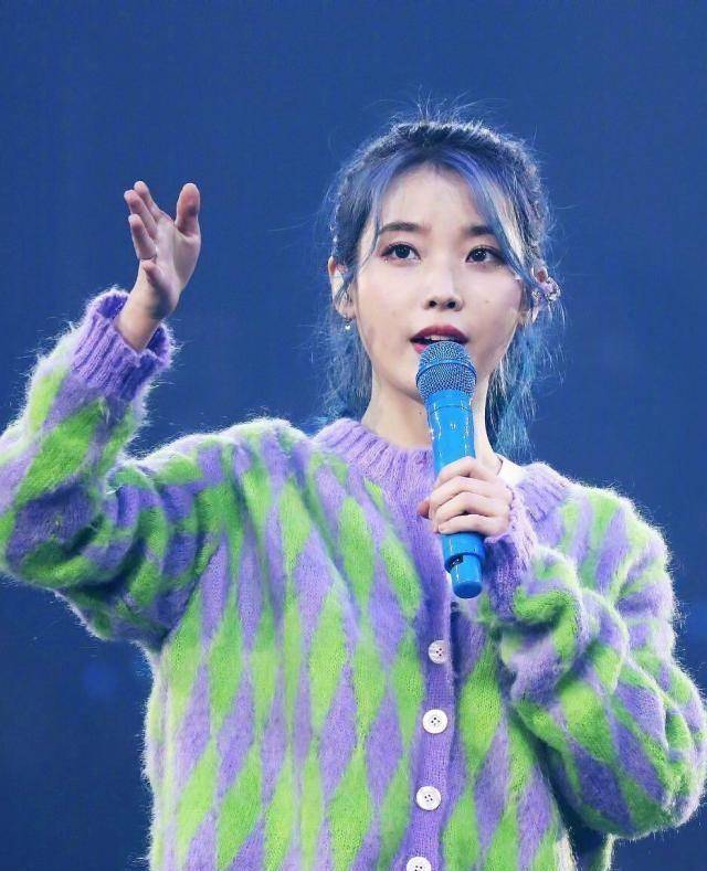 李知恩iu:看到我脆弱她会难过,故人虽不在,但友情的火焰不会灭_雪莉