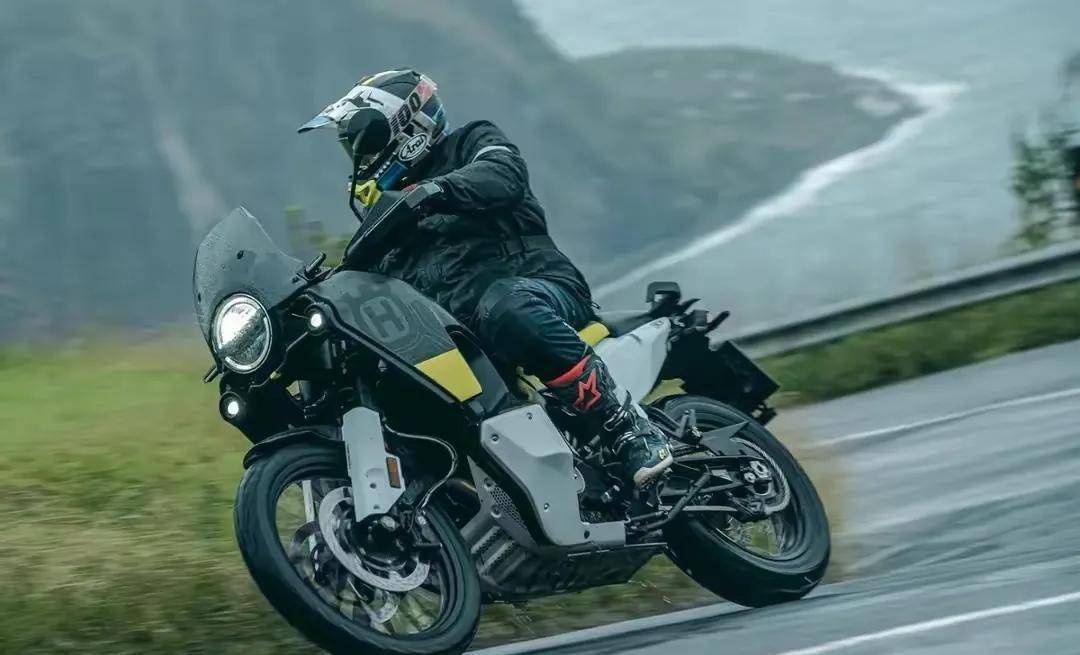 98w,不只是ktm890adv的换壳,胡斯瓦纳norden901_搜狐汽车_搜狐网