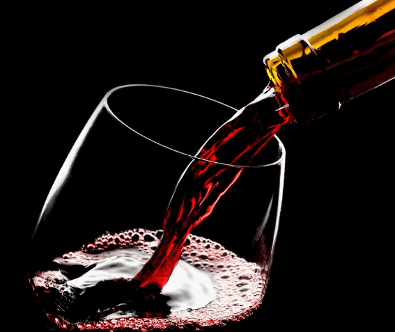 红酒爱好者必知:软木塞真相,扔掉会导致什么后果?_酿造_质量_茅台镇