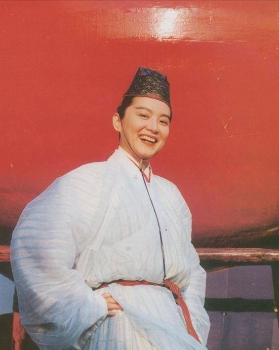 林青霞元彪刘嘉玲主演的《六指琴魔》,28年过去了依然经典_黄雪梅