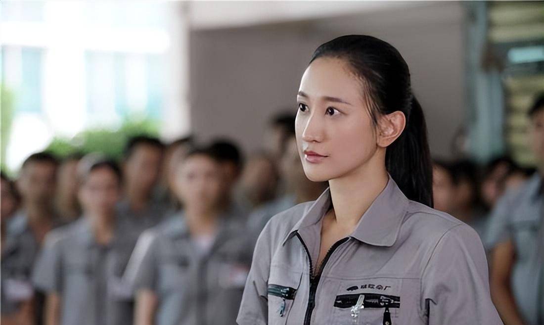 演员曾泳醍,颜值高,演技精湛,堪称娱乐圈一股清流_眼睛_新恋爱时代