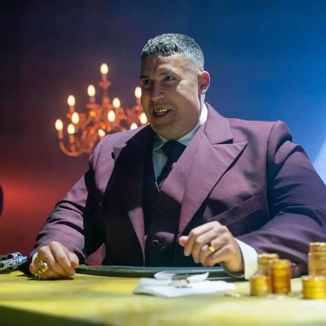 《疾速追杀4》剧情详解!_约翰威克_肥佬_小黑